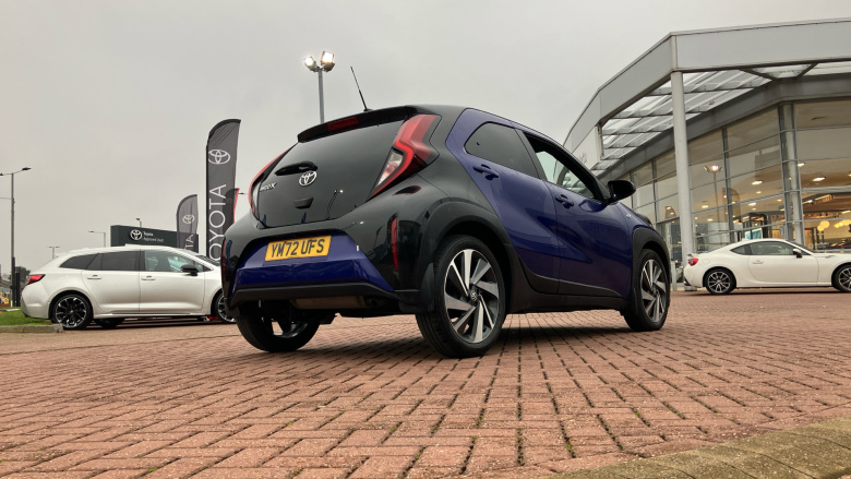 Toyota Aygo X 1.0 VVT-i Edge 5dr Petrol Hatchback